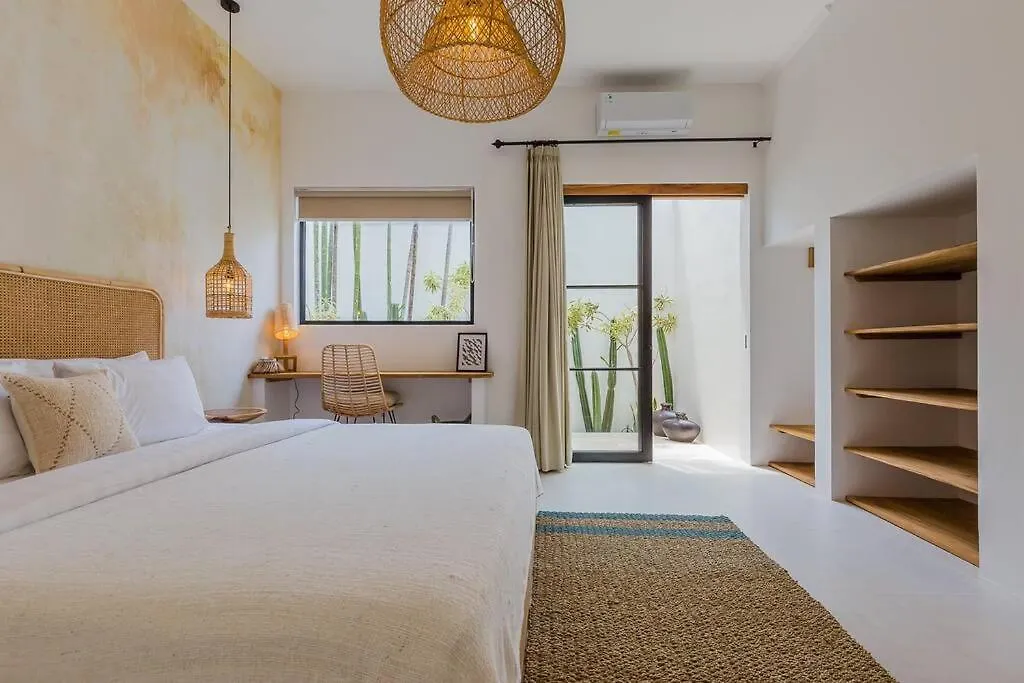 Villa Kiara Our Paradise In Seminyak 5 Bedrooms 12M Private Pool Indonezja